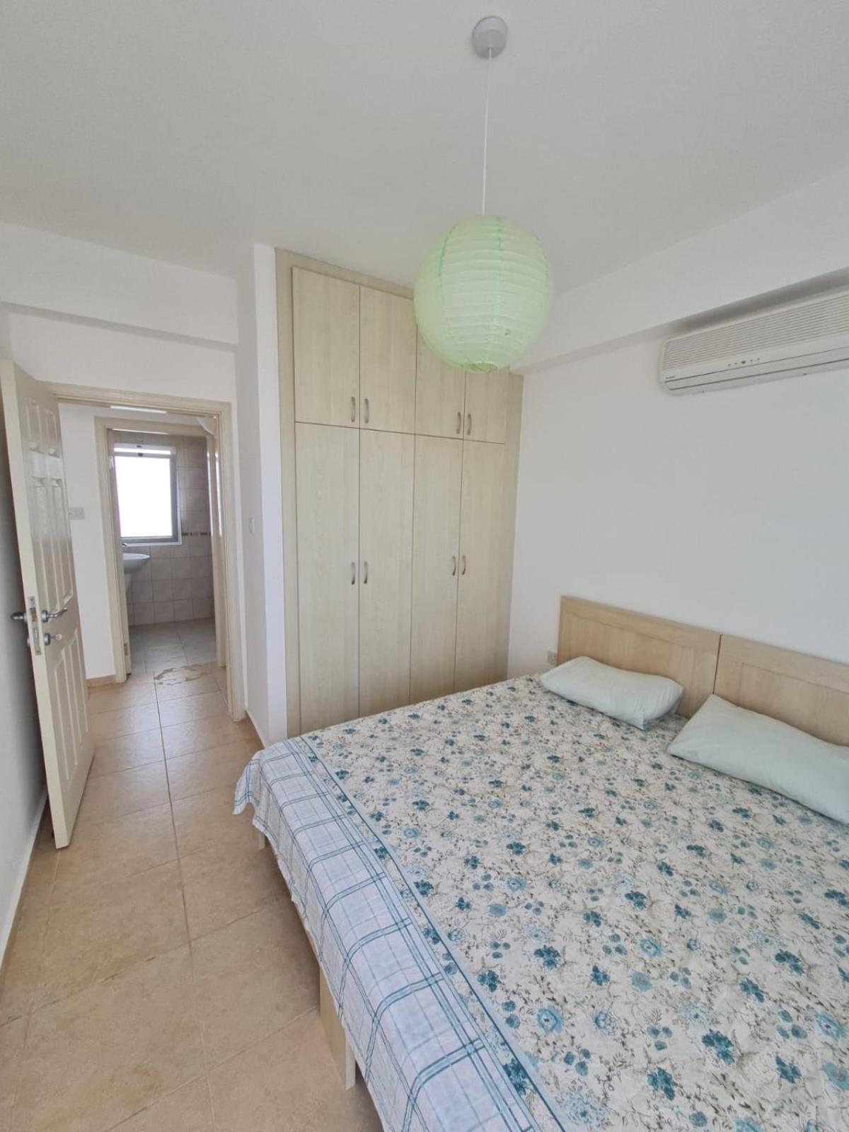 Penthouse With Rooftop Terrace Ακανθού